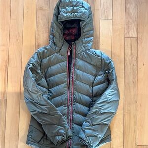 Lolé Green Hooded Puffer Jacket